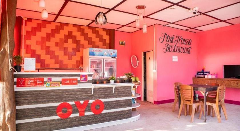 Oyo 797 Pink House Bungalow Koh Lanta Bagian luar foto