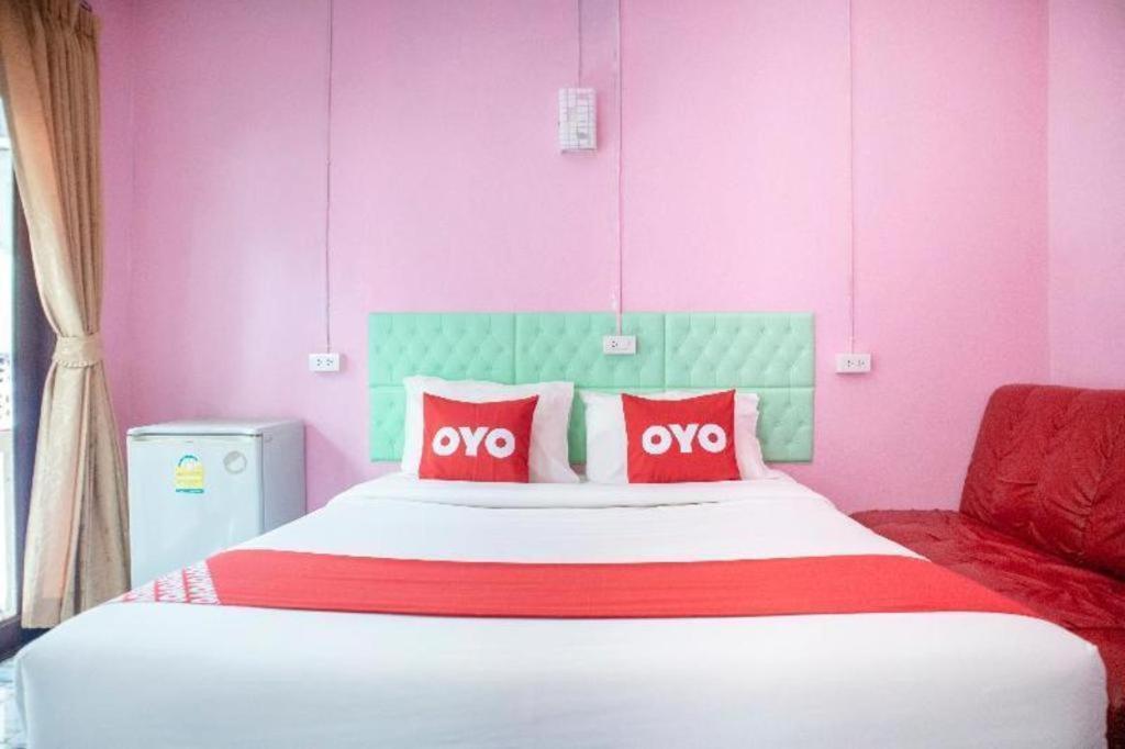 Oyo 797 Pink House Bungalow Koh Lanta Bagian luar foto
